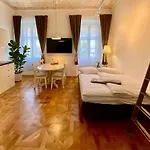 Ars Longa Apartma Ljubljana
