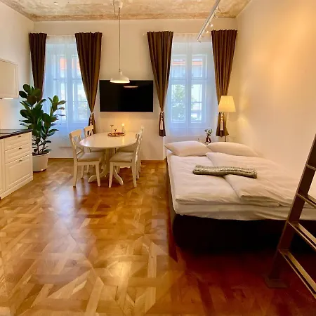 Ars Longa Apartment Ljubljana